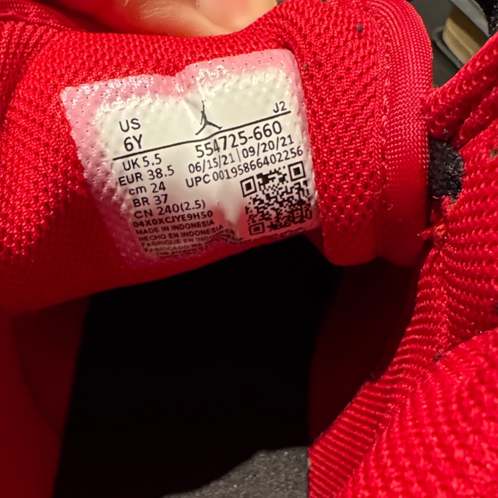 Air Jordan 1 Mid Black and Red High-Top Sneakers - Picture 4 of 6